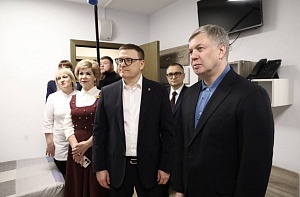 Русских и Текслер подписали стратегическое соглашение о сотрудничестве